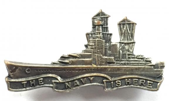 WW2 Royal Navy Battleship 'The Navy Is Here' Patriotic Sweetheart Brooch.