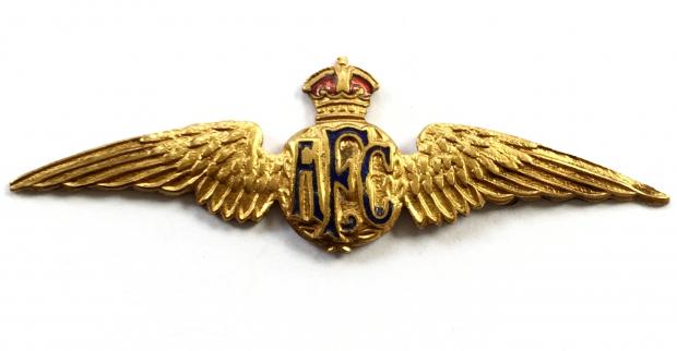 WW1 Australian Flying Corps Gilt & Enamel Pilot's Wing AFC Sweetheart Brooch, PIN FITTINGS REMOVED.