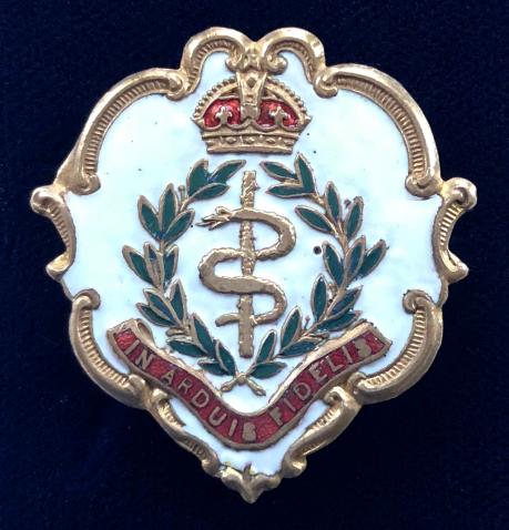 WW1 Royal Army Medical Corps white face enamel sweetheart brooch