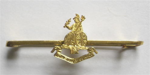 WW1 Norfolk Regiment gold sweetheart brooch