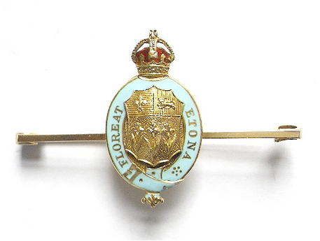 Eton College 15 carat gold & enamel brooch