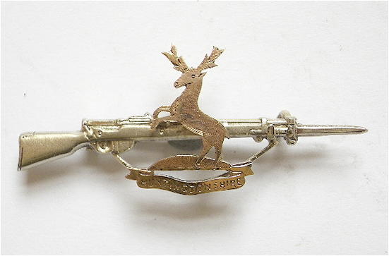 WW1 Huntingdonshire Cyclist Battalion 1914 silver rifle sweetheart brooch