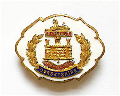 Dorsetshire Regiment white faced enamel sweetheart brooch