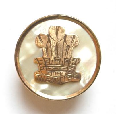 Welsh Regiment mother of pearl sweetheart brooch