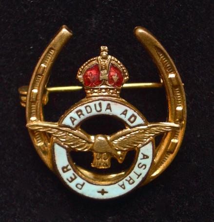Royal Air Force gilt and enamel lucky horseshoe RAF sweetheart brooch
