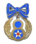 US 8th Air Force gilt and enamel USAF sweetheart brooch