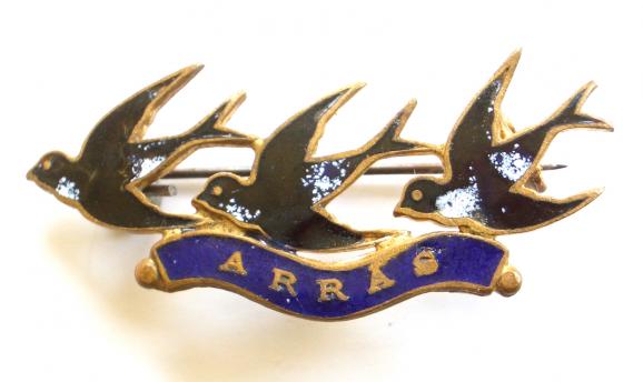 WW1 Arras Battle Swallow Birds Sweetheart Brooch.