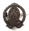 WW1 1st Life Guards 'Honour the Brave' Sweetheart Brooch.