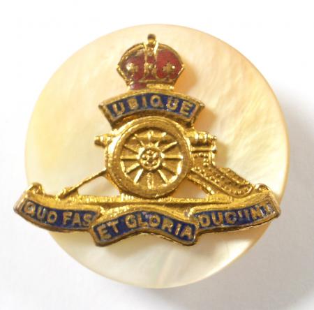 WW1 Royal Artillery Gilt & Enamel Mother of Pearl Sweetheart Brooch.