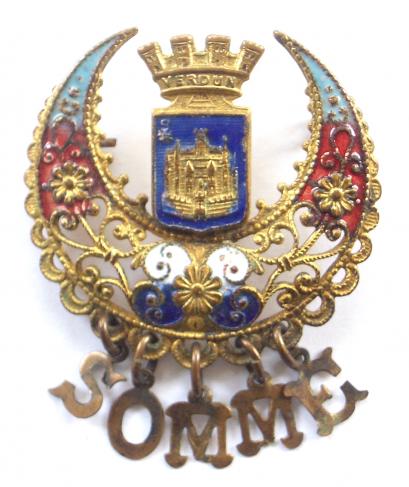 WW1 The Battle of La Somme, Verdun French Town Crest Sweetheart Brooch.