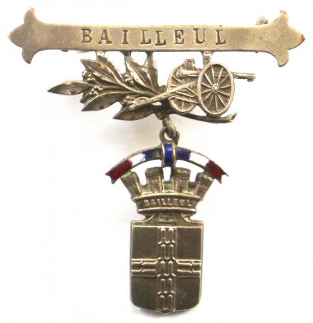 WW1 The Battle of Bailleul, Heavy Artillery Gun, French Town Crest Sweetheart Brooch.