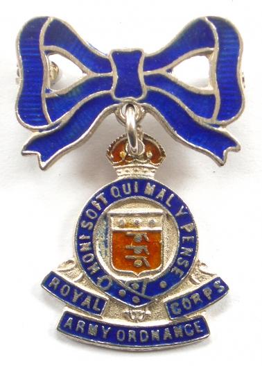 WW2 Royal Army Ordnance Corps Silver & Enamel Sweetheart Bow Brooch.