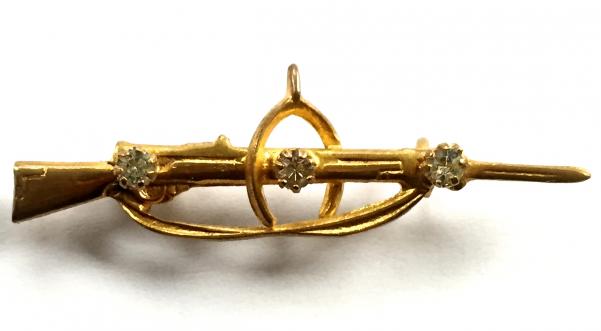 WW1 Good Luck Wishbone Rifle Sweetheart Brooch.