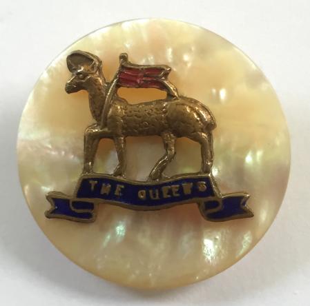 WW1 The Queens Royal West Surrey Regiment Mother of Pearl Sweetheart Brooch.