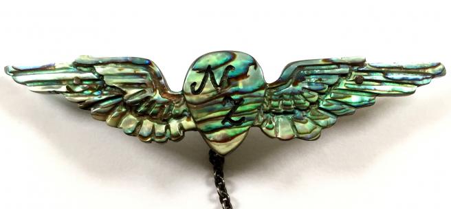 'New Zealand Paua Shell Carving' NZ Aviation Wing Sweetheart Brooch.