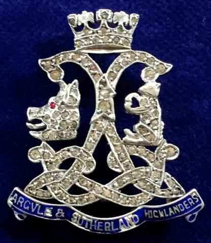 Argyll & Sutherland Highlanders Diamanté Scottish Regimental Sweetheart Brooch by Ciro, London.