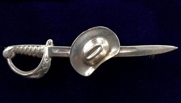 Boer War Slouch Hat & Sword 1899 Silver Hallmarked Sweetheart Brooch.