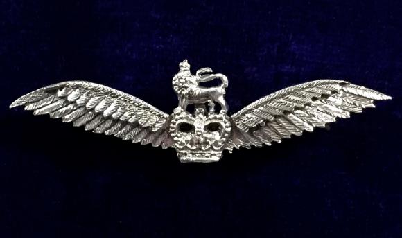 EIIR Army Flying Badge (Pilot Wings) Silver Brooch.