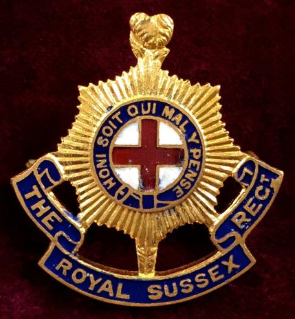 WW1 The Royal Sussex Regiment Gilt & Enamel Sweetheart Brooch.