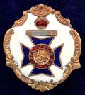 WW1 9th County of London Battalion Queen Victoria Rifles White Faced Enamel Sweetheart Brooch.