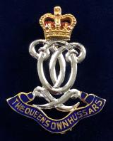 Queen's Own Hussars QOH gold regimental brooch circa 1966