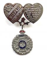 WW2 Rifle Brigade Mizpah Hearts regimental sweetheart brooch