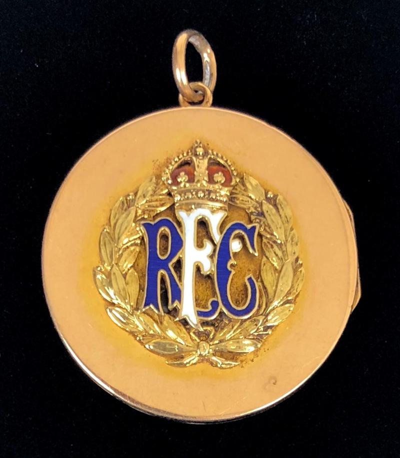 WW1 Royal Flying Corps Royal Artillery Enamel Locket