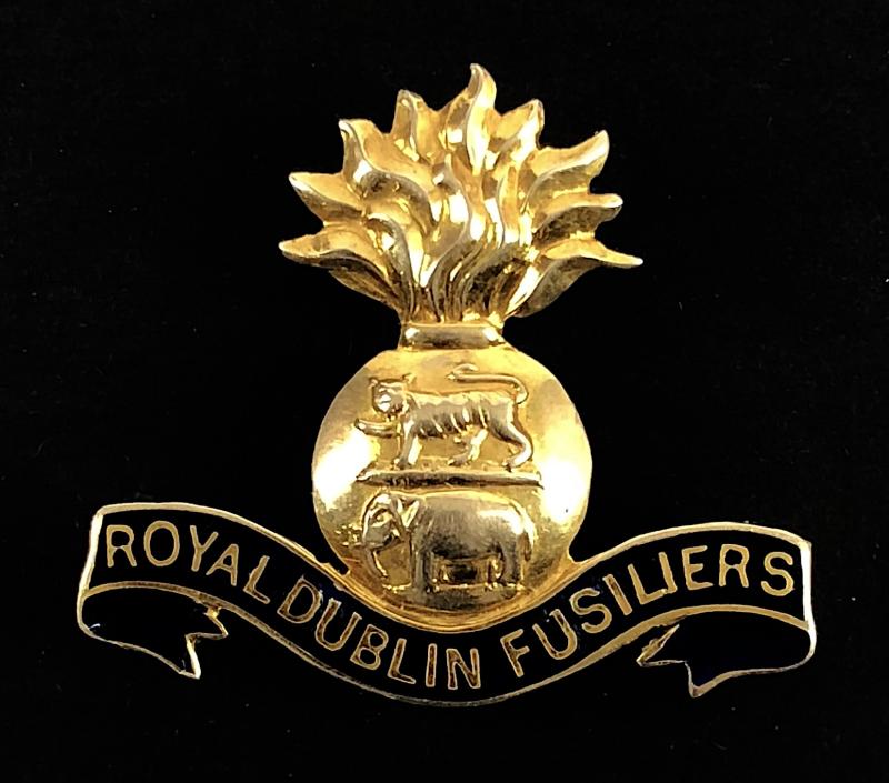 Royal Dublin Fusiliers Gold Irish Regimental Brooch 1914 -15